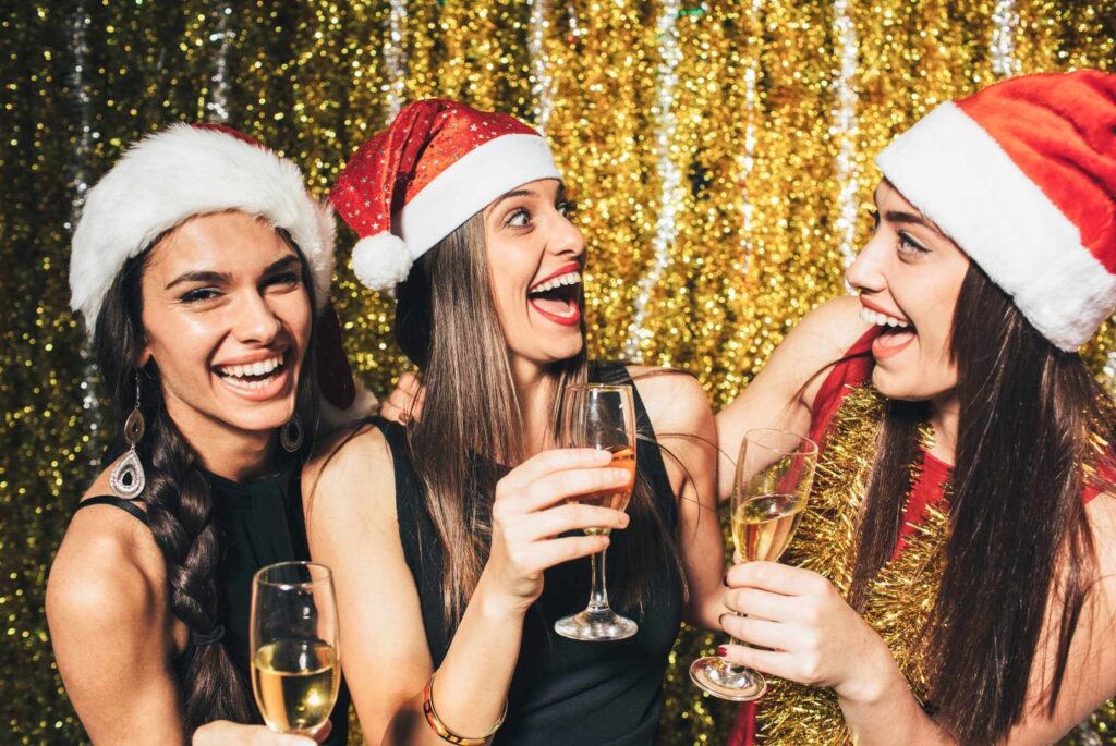 Nejlepší místo na vánoční večírek v Praze? Co vyzkoušet areál Rosmarina v pražských Modrřnech?! Skvělá gastronomie, příjemné prostředí a profesionální tým.